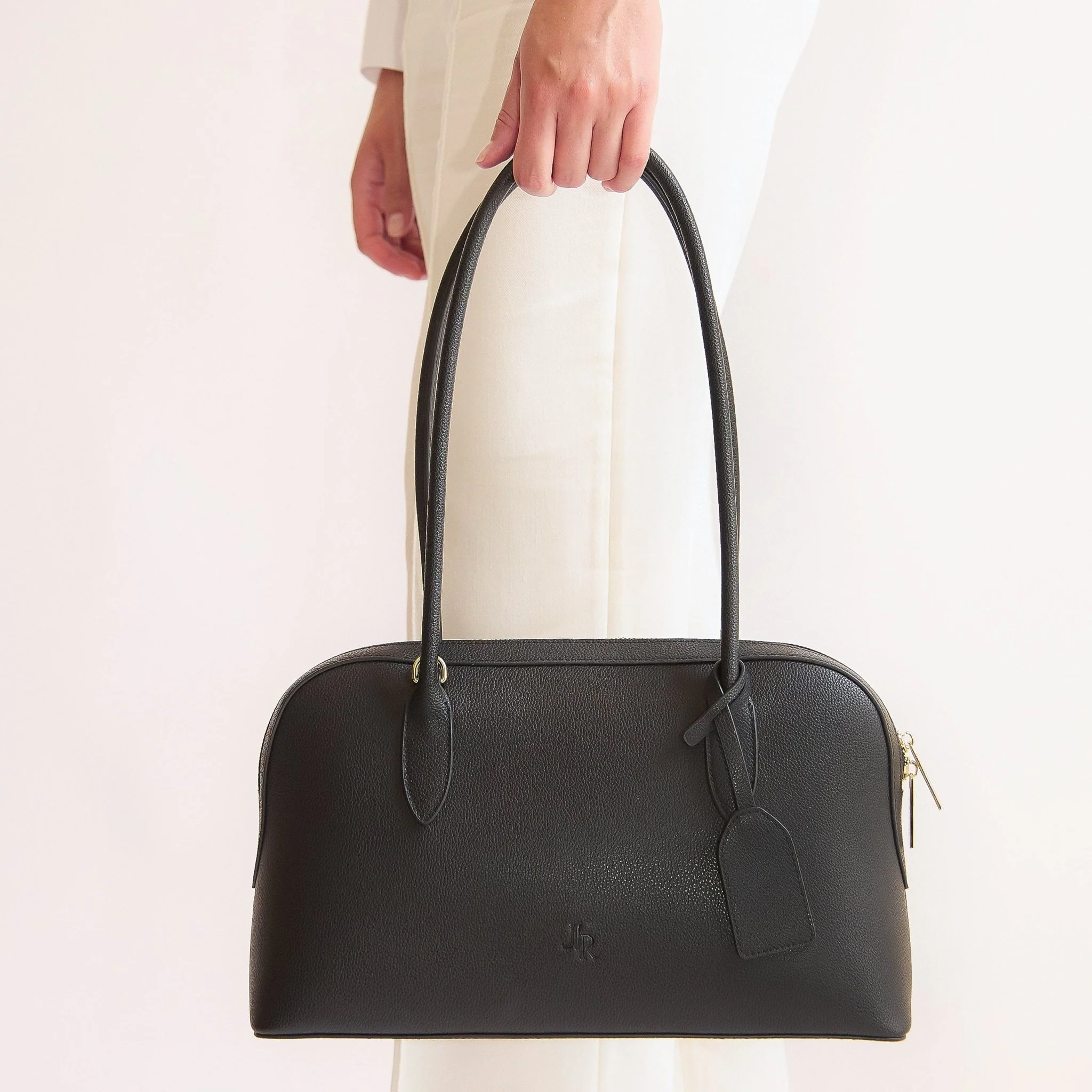 Notting Hill Bowling Bag - Black Luxe Leather - Image 4