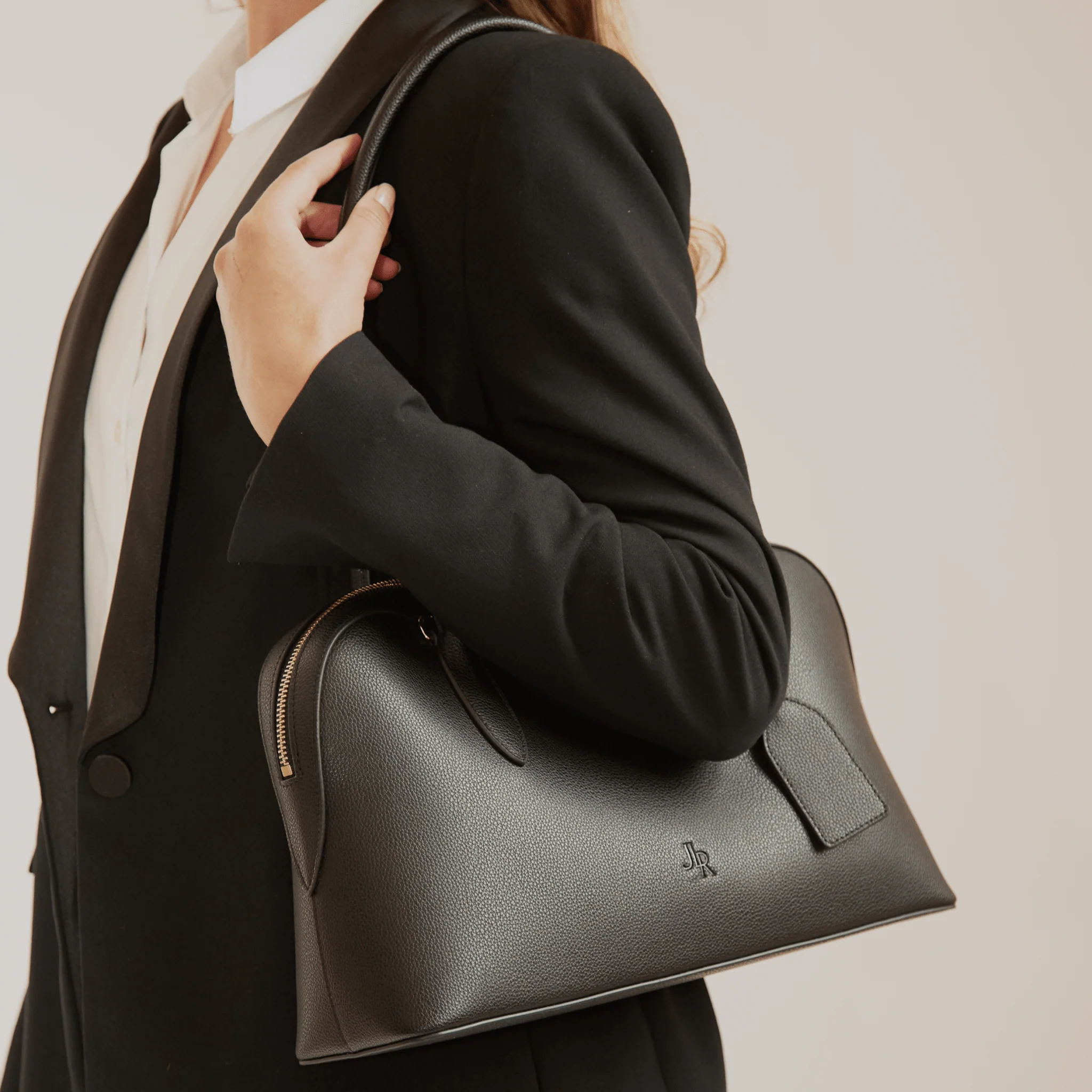 Notting Hill Bowling Bag - Black Luxe Leather - Image 5