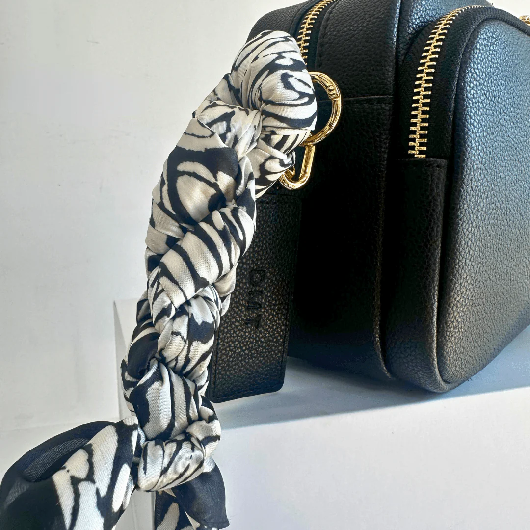 Bloomsbury Scarf - Image 3