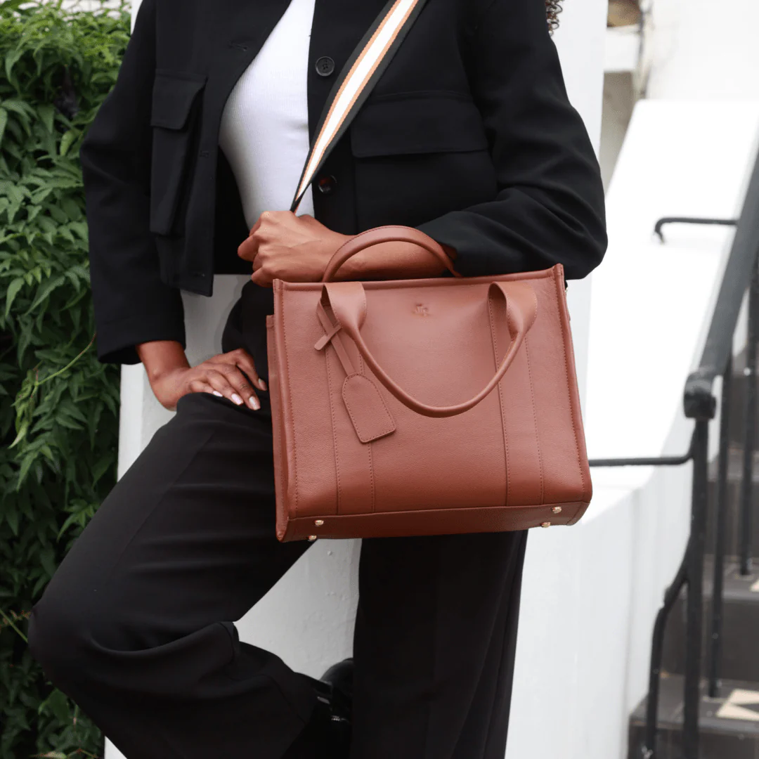 Medium Taylor Tote bag - Dark Brown Suede *Pre-Order* - Image 15