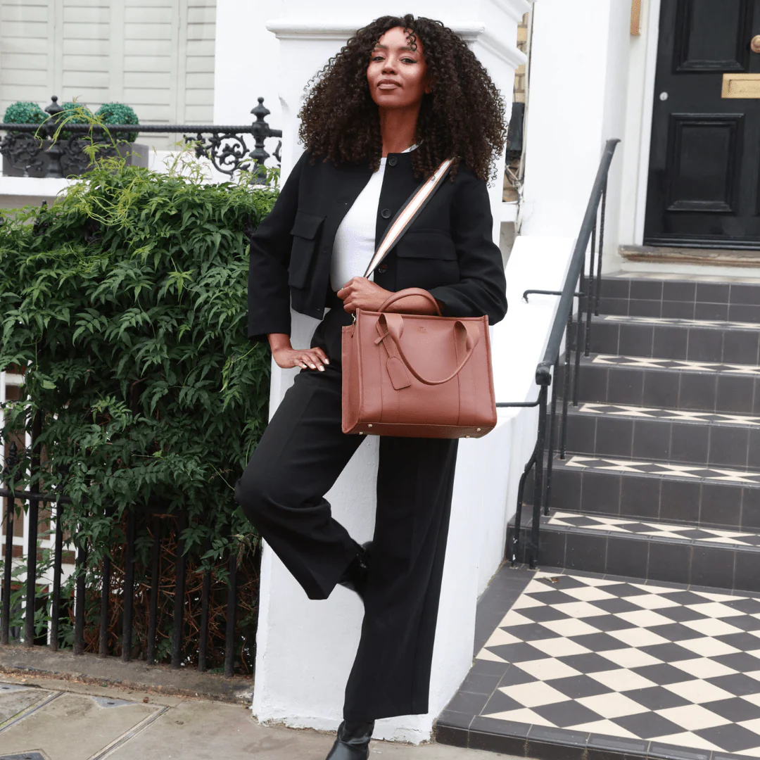 Medium Taylor Tote bag - Dark Brown Suede *Pre-Order* - Image 9