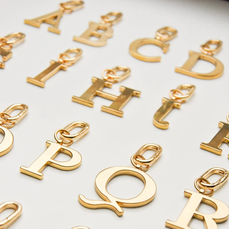 P - Gold Metal Letter Keyring - Image 4