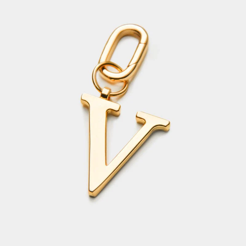 V - Gold Metal Letter Keyring - Image 3